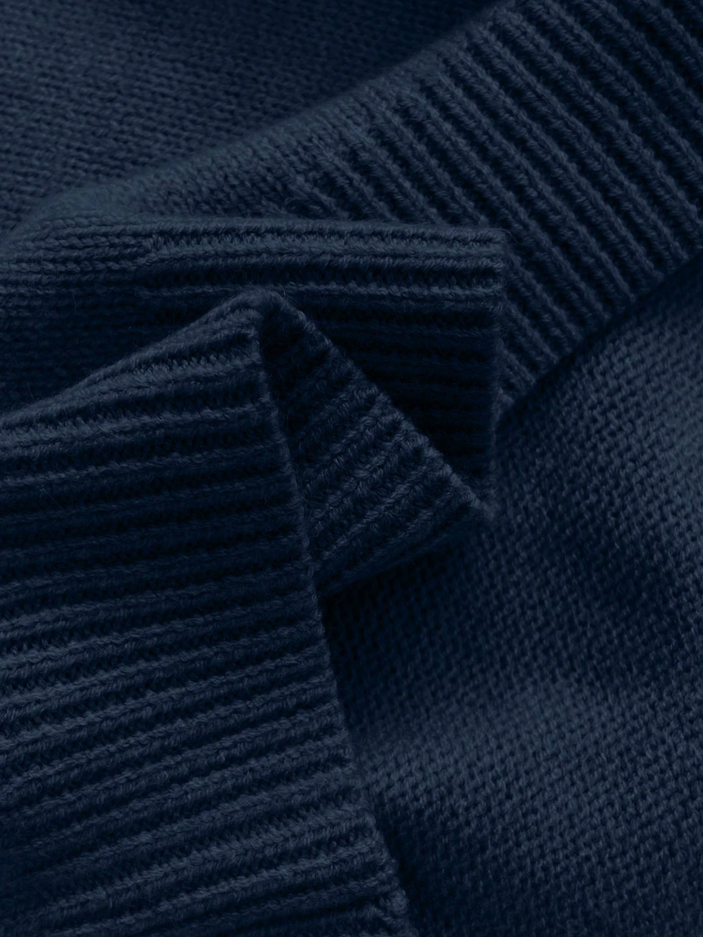 Céline | Elegantní svetr s krajkovým límcem
